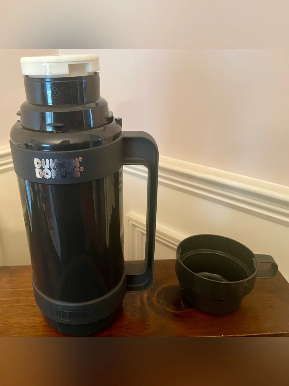 Vintage Dunkin’ Donuts 1-Liter Thermos - Dark Gray (NEW / NEVER USED)